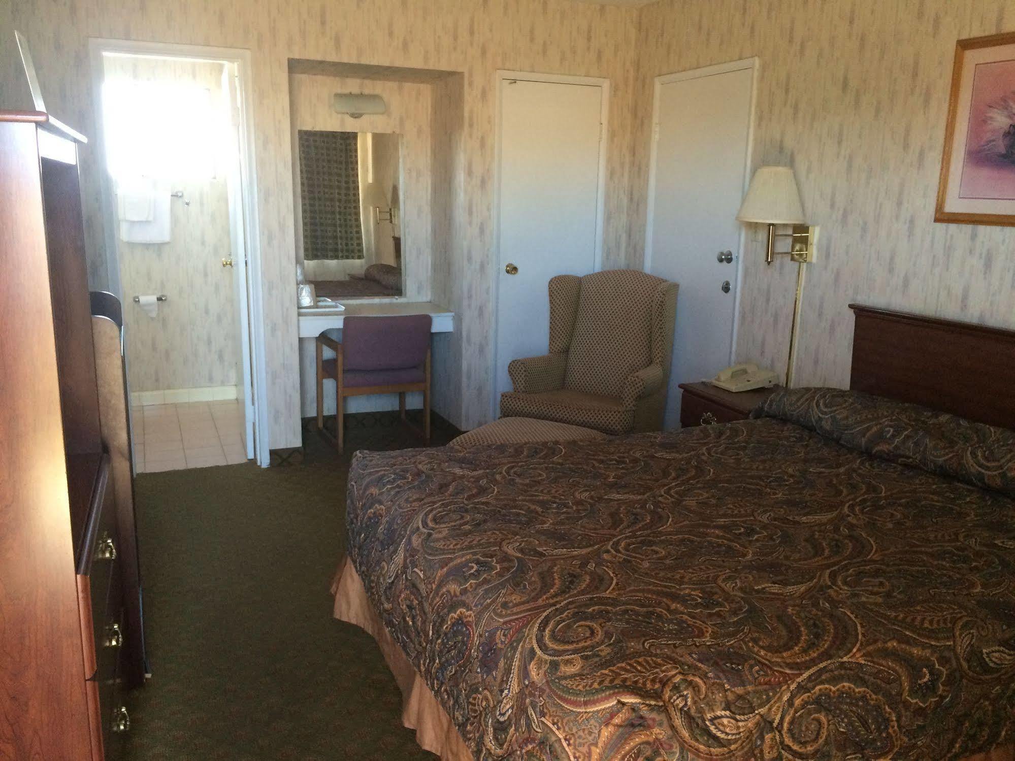 Almara Inn Tucumcari Bagian luar foto